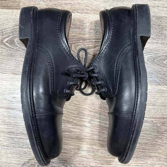 Dockers Shoes Sz 8 Mens Black Leather Gordon Cap Toe Oxfords Laces - Picture 3 of 7